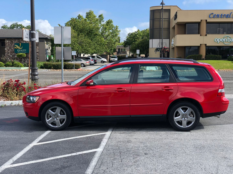 Illustration for article titled 2005 Volvo V50 - Good, Bad, or Meh